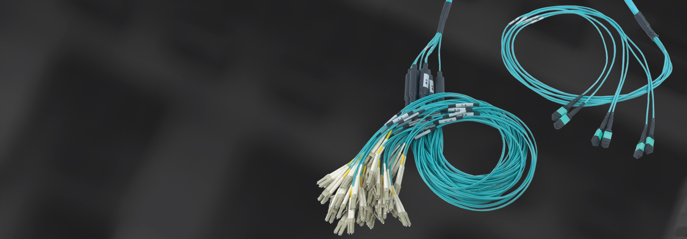 Câble de gaine non métallique échoué par câble optique aérien de fibre