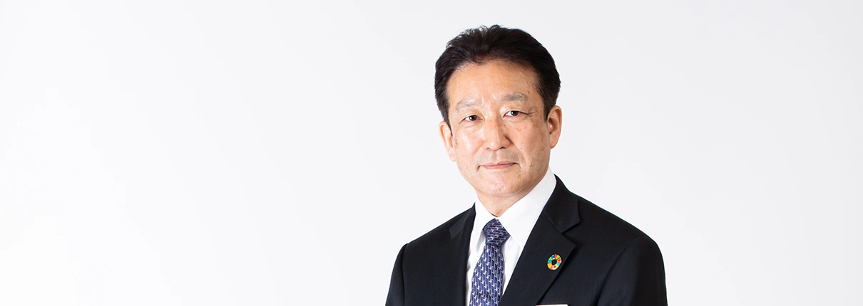 Naoki Okada_large.webp