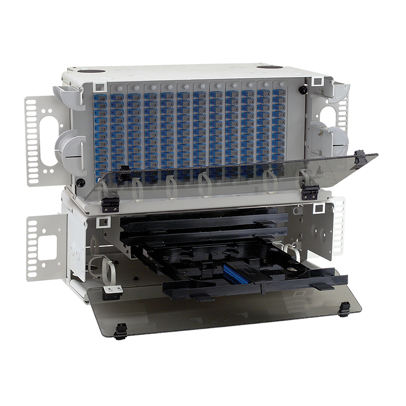 LightLink LANSystem� 8RU Fiber Patch and Splice Panel