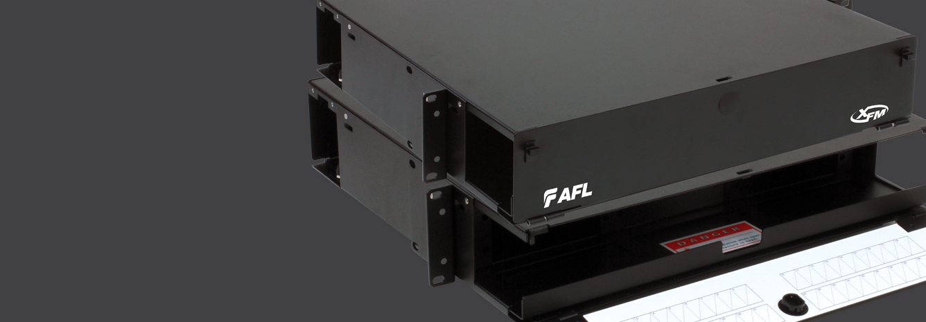 Xpress Fiber Management® (XFM®) 2U Patch Panel